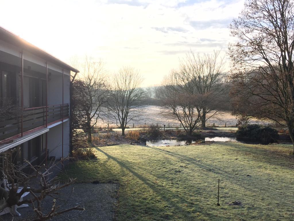 Villa Am Huelser Berg Naehe Duesseldorf Krefeld Exterior foto
